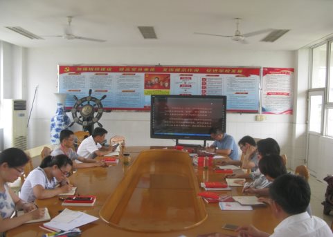 \\Hscjzx\学校照片\2018上\6.14党员专题学习\IMG_7371.JPG