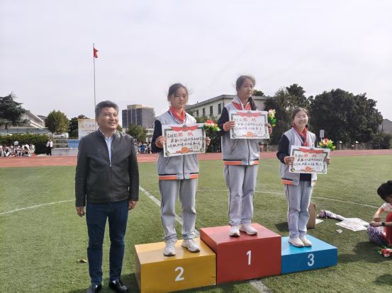 fdb2b981318f77a65b58cdc59a7ceec8